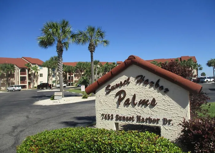 Sunset Harbor Palms 1-309, Great Fall And Winter Rates, Fishing Pier